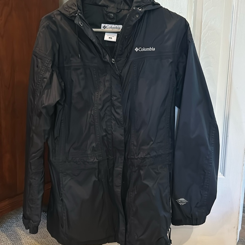Ladies black columbia parka
